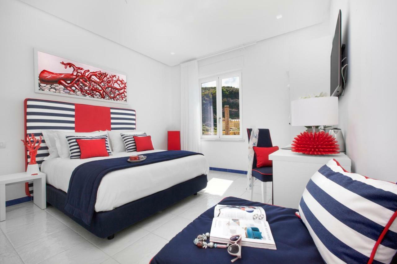 Yourhome - Sersale Suites Sorrent Exterior foto